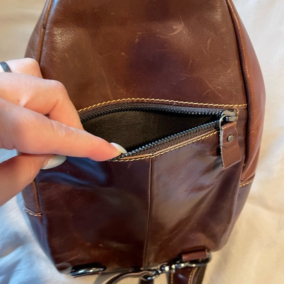 Vintage Genuine Alligator Brown Leather Sling Bag UNISEX - Picture 7 of 10